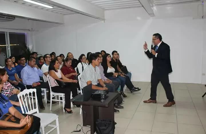 Capacitaciones, Talleres y Seminarios